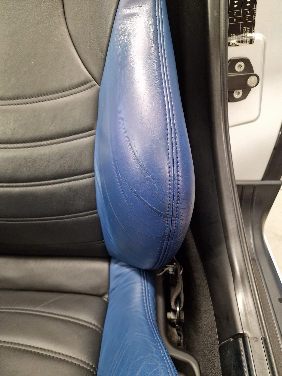 BMW Z3 Sitzwange nachher